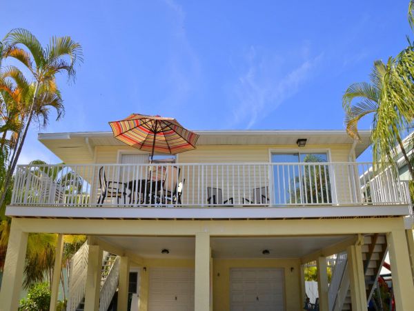 Anna Maria Island Vacation Pool Home Sleeps 8 Walk To Beach