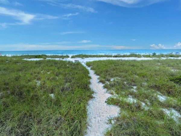 Anna Maria Island Vacation Duplex Sleeps Four Guests