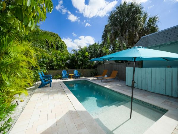 Island Two Bedroom Cottage with Private Pool!
