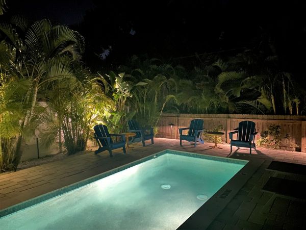 Island Two Bedroom Cottage with Private Pool!