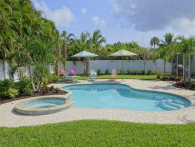 Just Over a Block to Beach Home with Pool in Anna Maria, Florida