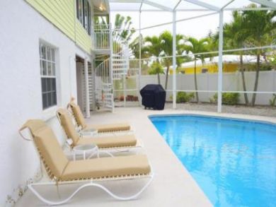 Poolside Lounge Chairs