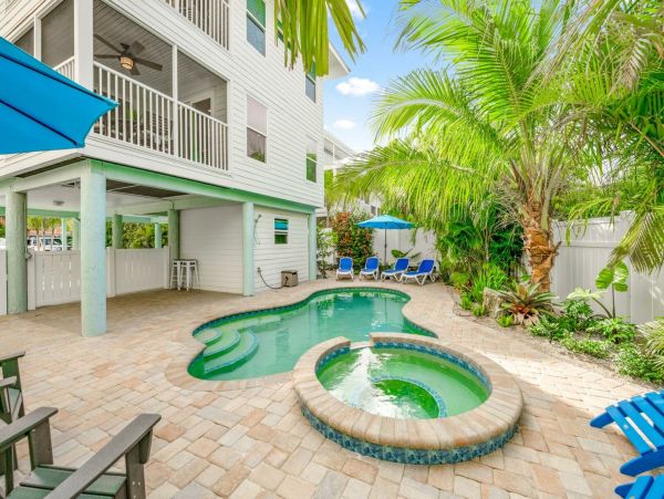 Anna Maria Island North End Vacation Getaway