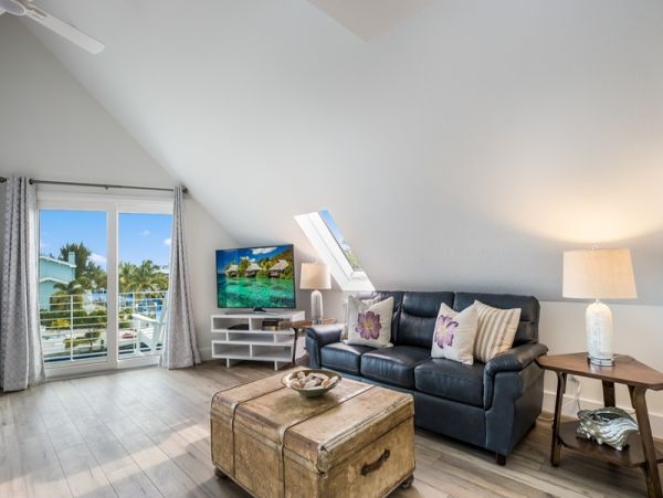 Anna Maria Island Vacation Rental Canal-Front with Pool