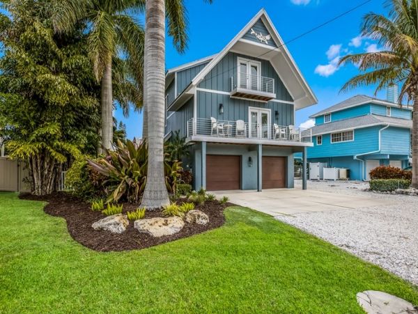 Anna Maria Island Vacation Rental Canal-Front with Pool