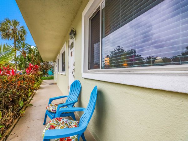Anna Maria Island Vacation Rental 70 steps to Beaches