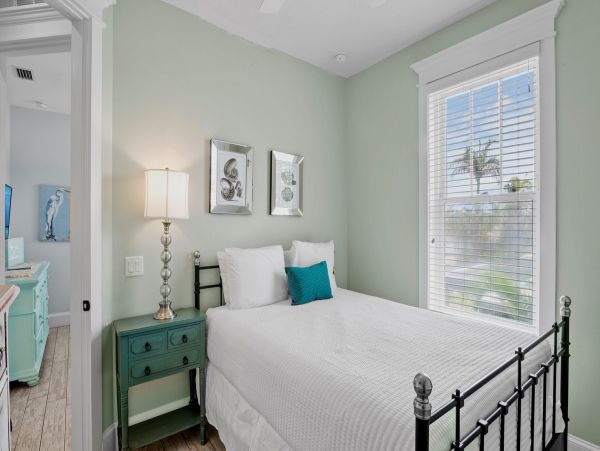 Bradenton Beach Nine Bedroom House  Luxury Anna Maria Island Vacation Rental for Large Groups