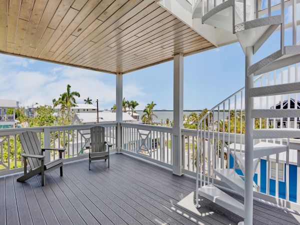 Bradenton Beach Nine Bedroom House  Luxury Anna Maria Island Vacation Rental for Large Groups