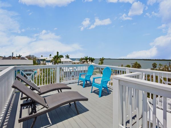 Bradenton Beach Nine Bedroom House  Luxury Anna Maria Island Vacation Rental for Large Groups