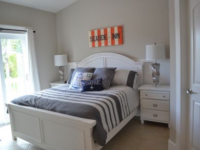 Second Bedroom has Queen Bed