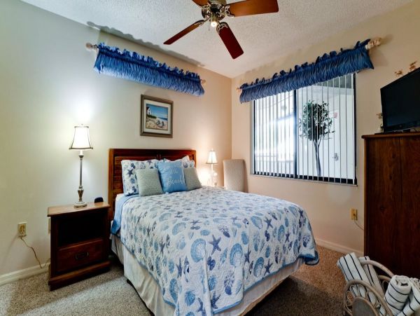 Beautiful Anna Maria Island Bay Condo