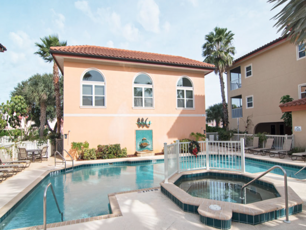 Anna Maria Island Cozy Vacation Condo