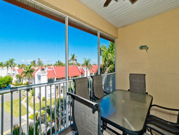 Anna Maria Island Cozy Vacation Condo