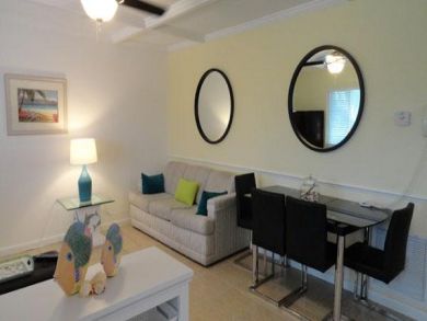 Two Bedroom Condo West of Gulf Drive on Anna Maria Island