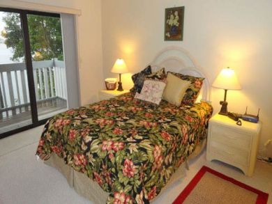 Master Bedroom Open to Balcony