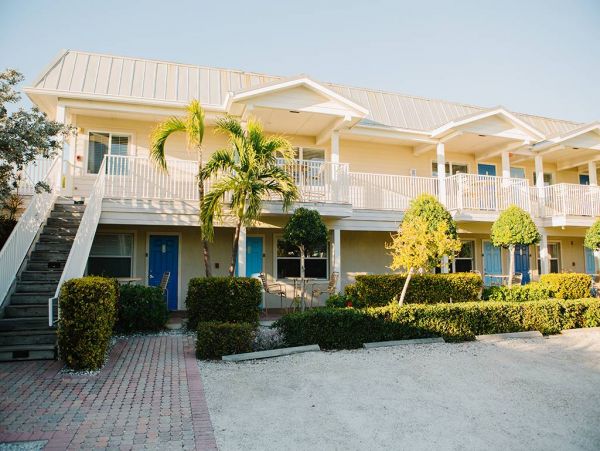 Enjoy Boutique Resort Across Street from Beach Anna Maria