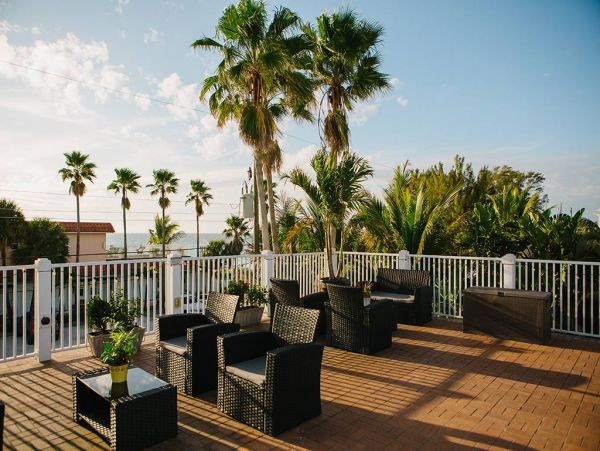Enjoy Boutique Resort Across Street from Beach Anna Maria
