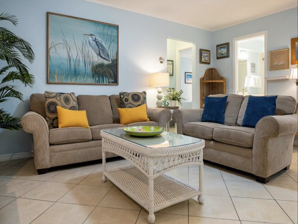 Cozy Vacation Rental in Holmes Beach - Steps to the Gulf!