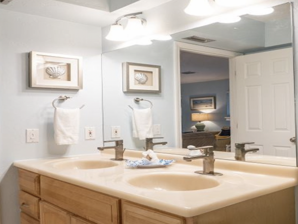 Cozy Vacation Rental in Holmes Beach - Steps to the Gulf!