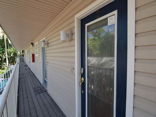 Holmes Beach Vacation Condo 2 Bedrooms Sleeps 6