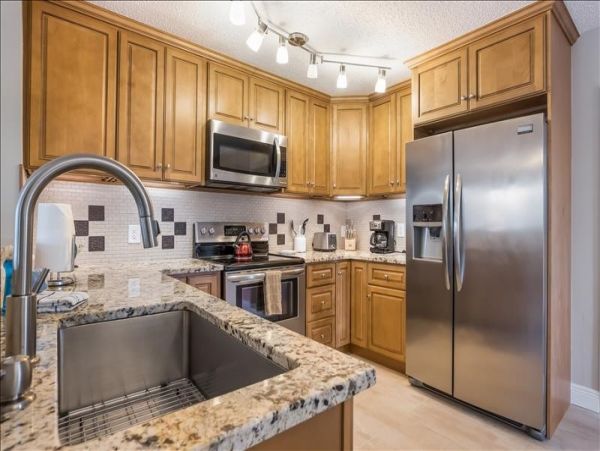Three Bedroom Home With Private Pool In Anna Maria