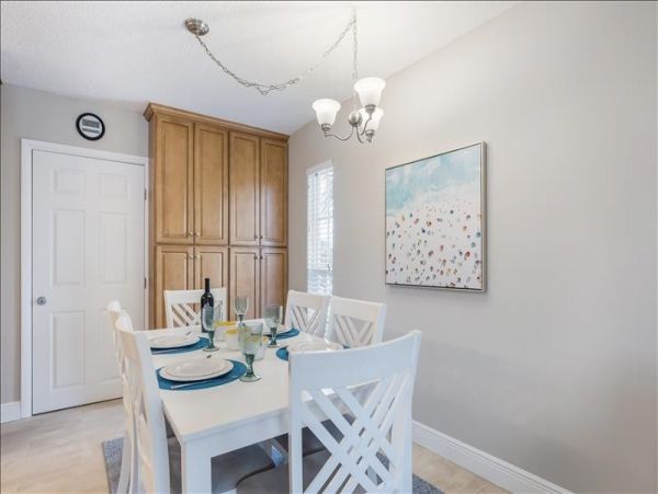 Three Bedroom Home With Private Pool In Anna Maria