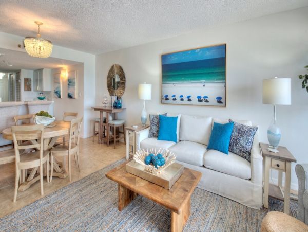 Gulf-Front Indian Shores Vacation Beach Condo 8 Guests