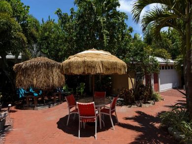 Outdoor Eating Area