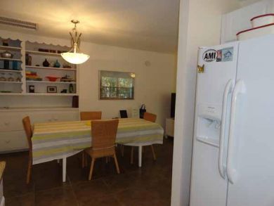 Dining Table & Chairs