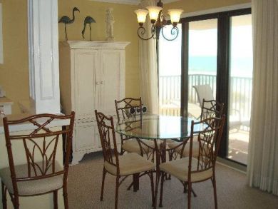 Dining Area Seats Four