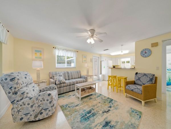 Two Bedroom Old Florida Anna Maria Vacation Cottage