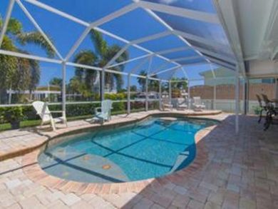 Three Bedroom House for Rent on Anna Maria Island with Pool