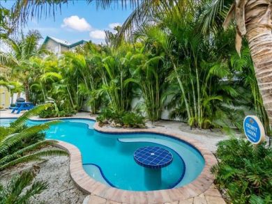 3/2 Bedroom Vacation Cottage with Pool Anna Maria Island