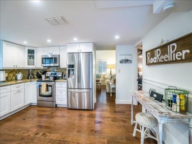 3/2 Bedroom Vacation Cottage with Pool Anna Maria Island