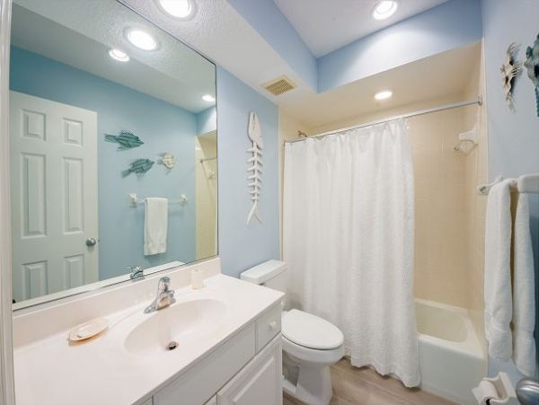 Value Priced Beach Condo on Anna Maria Island
