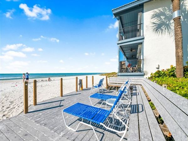 Value Priced Beach Condo on Anna Maria Island
