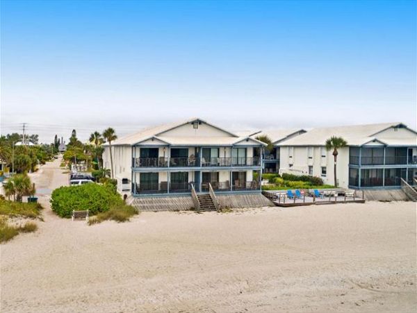 Value Priced Beach Condo on Anna Maria Island