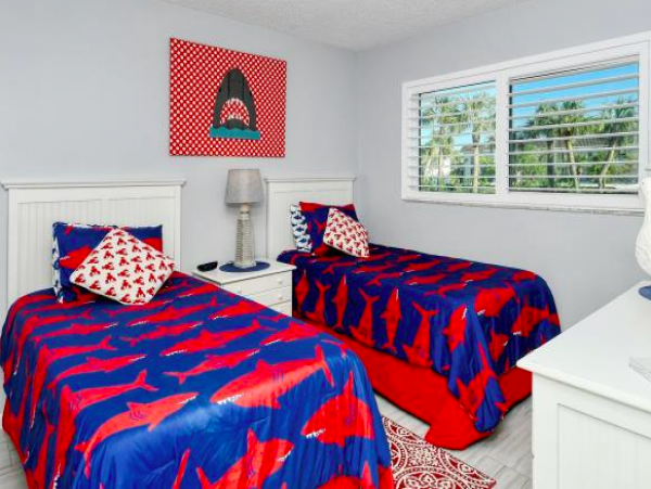 Charming Beachside Condos on Longboat Key