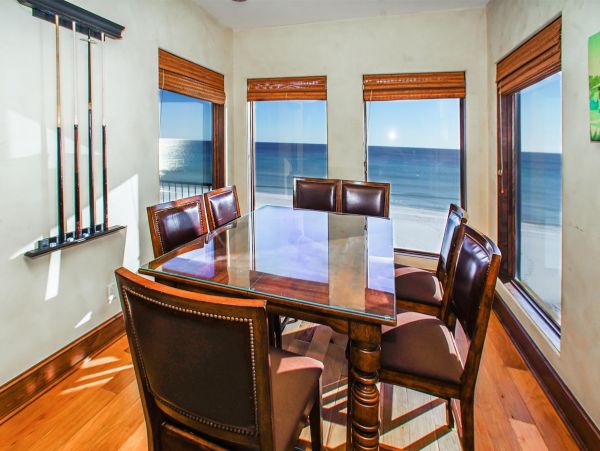 BEACHFRONT Destin Luxury Vacation Rental with Private Pool