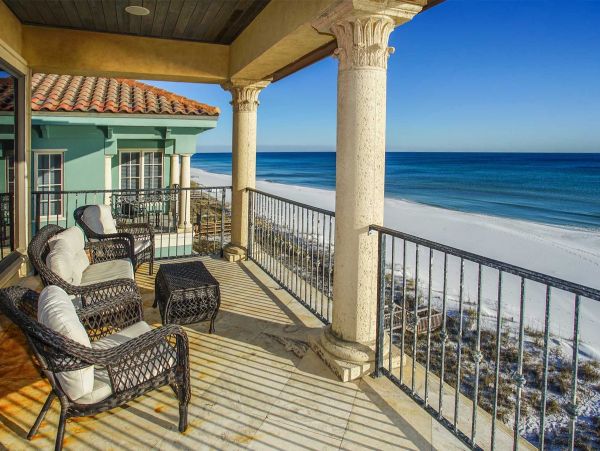 BEACHFRONT Destin Luxury Vacation Rental with Private Pool