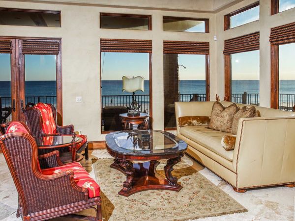 BEACHFRONT Destin Luxury Vacation Rental with Private Pool