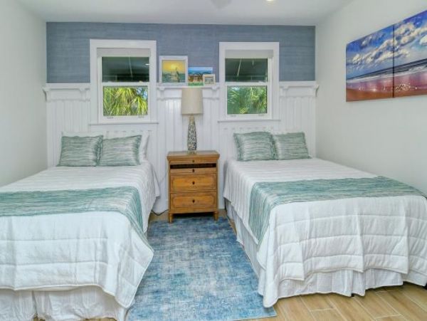 Beachfront Longboat Key Townhome