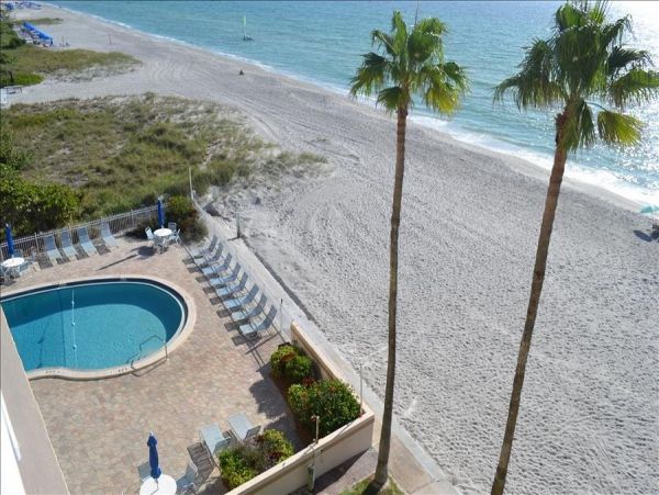 Longboat Key Vacation Condo Sleeps 6 Guests Full Gulf Views