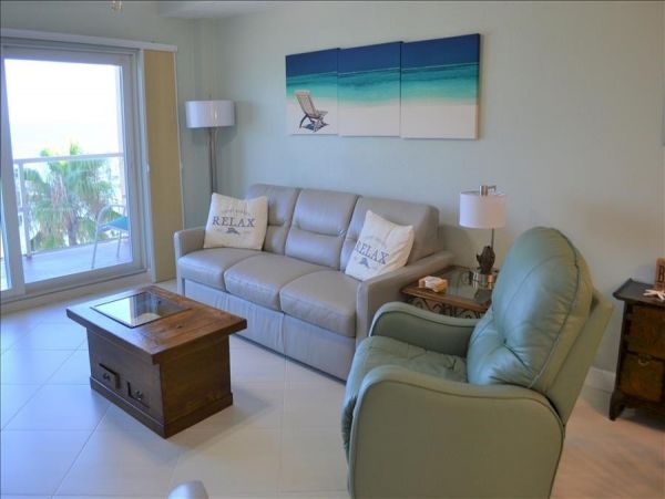 Longboat Key Vacation Condo Sleeps 6 Guests Full Gulf Views