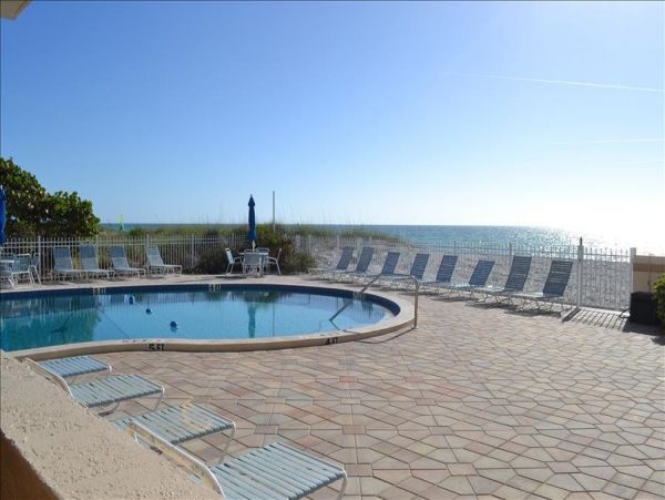 Beachside at back of building Island View 6th floor