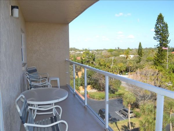 Beachside at back of building Island View 6th floor