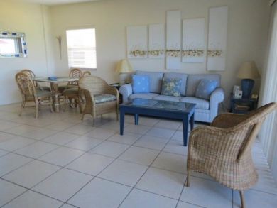 Living & Dining Area
