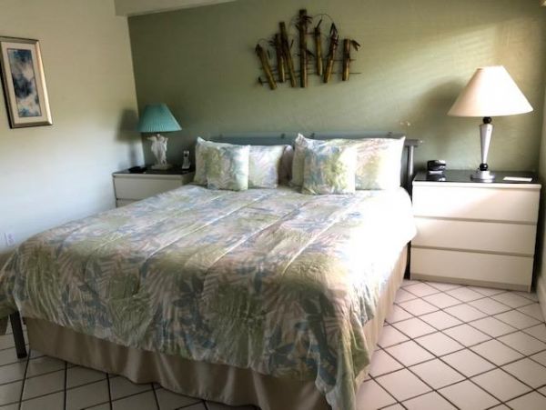 Longboat Key 1 Bedroom Condo with Gulf View