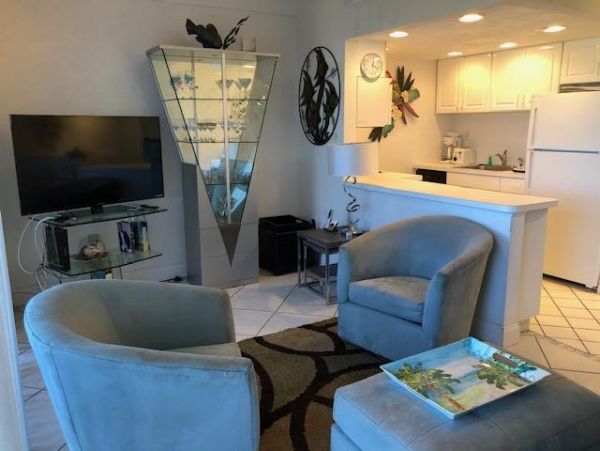 Longboat Key 1 Bedroom Condo with Gulf View