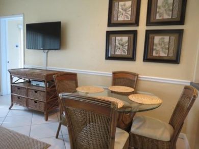 Longboat Key Poolside Rental Condo on Beach - additional view, photo 4
